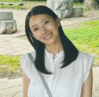 波瑠さんの画像