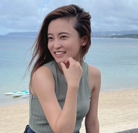 小島瑠璃子の画像