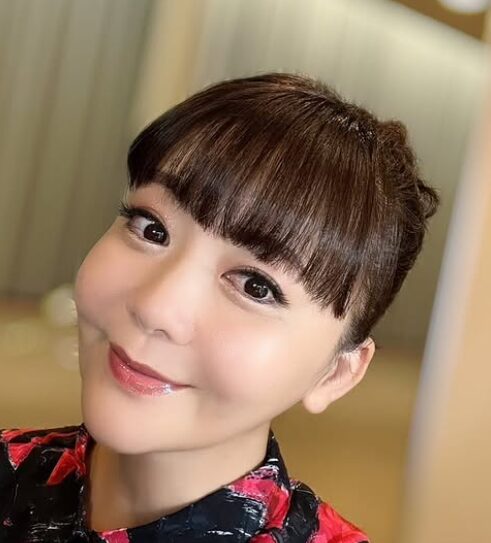 華原朋美の画像